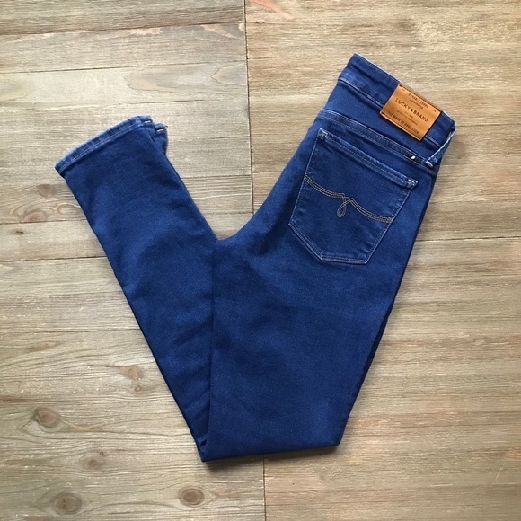 Lucky Brand Lolita Robinson Side-Slit Skinny Jeans - Picture 3 of 10